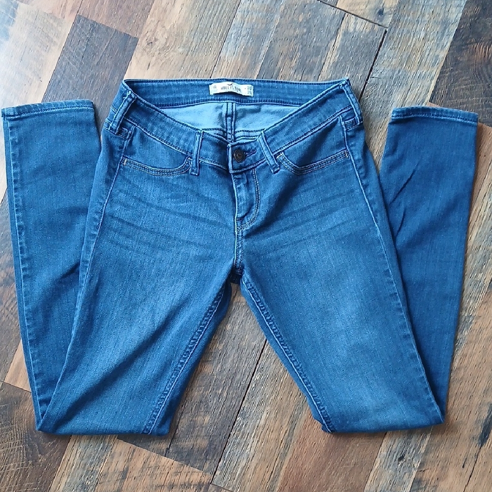 Hollister Women's Skinny Jeans in Deep Blue